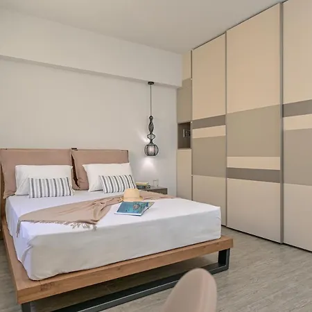 Angel's Luxury * Naxos City