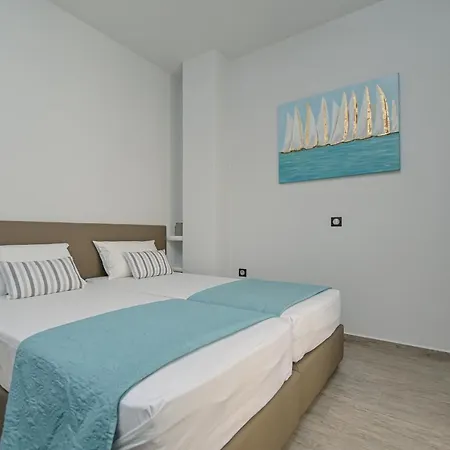 Angel's Luxury * Naxos City